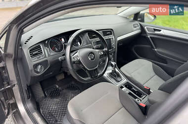 Хэтчбек Volkswagen e-Golf 2015 в Ровно