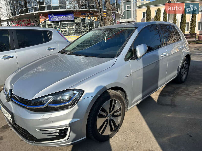 Volkswagen e-Golf 2019