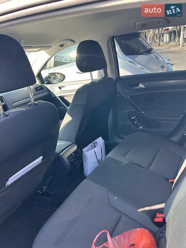 Хетчбек Volkswagen e-Golf 2019 в Хмельницькому