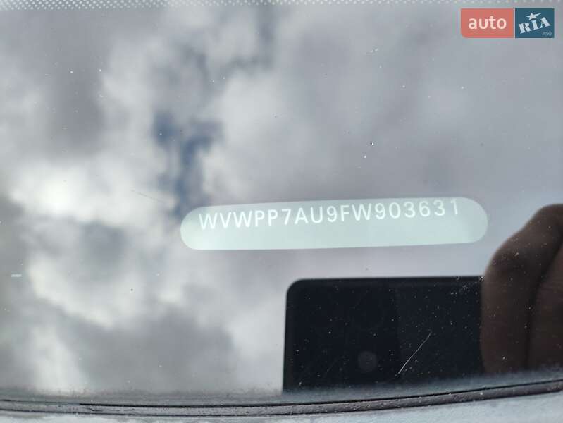 Хэтчбек Volkswagen e-Golf 2014 в Киеве фото 4 Хэтчбек Volkswagen e-Golf 2014 в Киеве