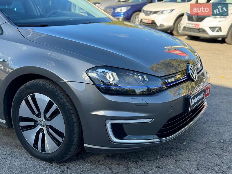 Хетчбек Volkswagen e-Golf 2016 в Вінниці