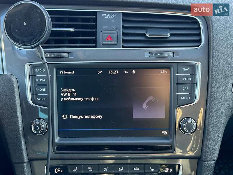 Хетчбек Volkswagen e-Golf 2016 в Вінниці