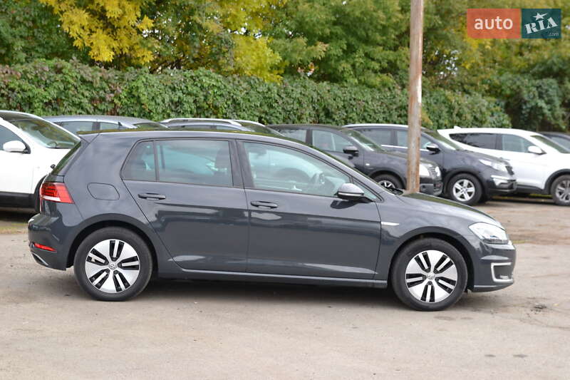 Хетчбек Volkswagen e-Golf 2018 в Луцьку