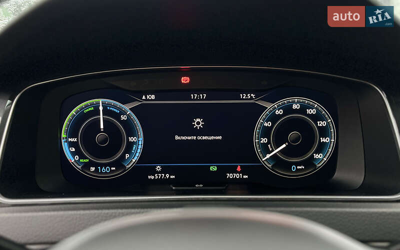 Хэтчбек Volkswagen e-Golf 2019 в Мукачево