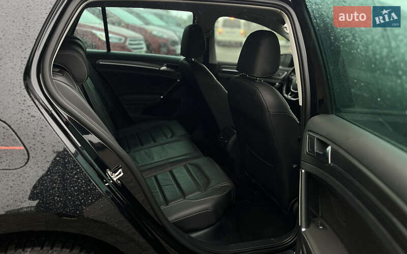 Хэтчбек Volkswagen e-Golf 2019 в Мукачево