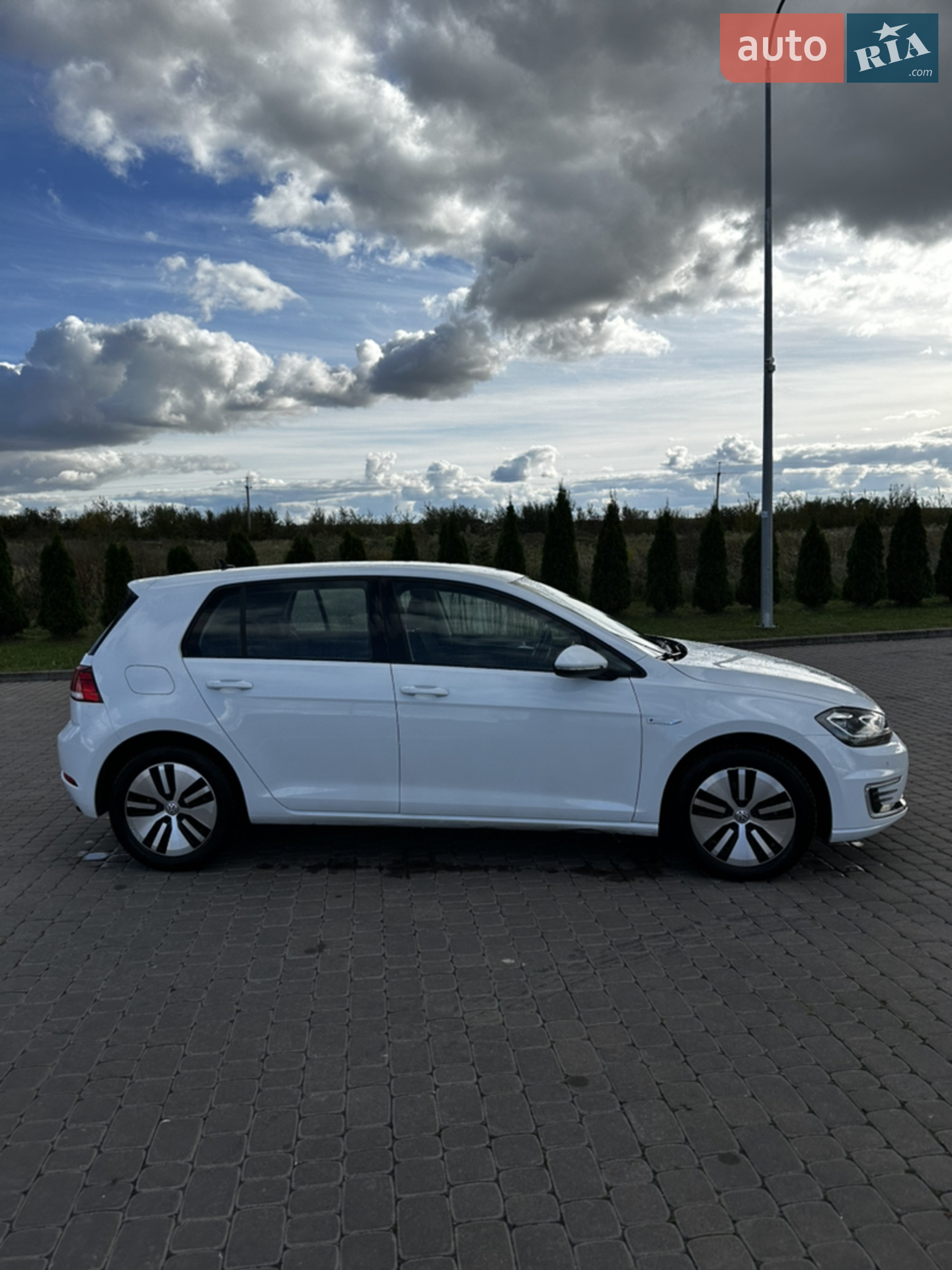 2020 Volkswagen Golf - мініатюра 7