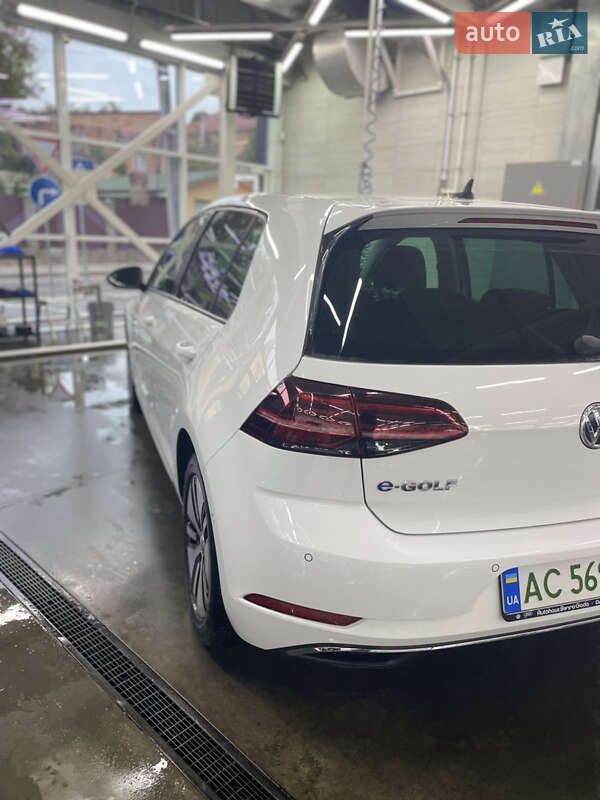 Хэтчбек Volkswagen e-Golf 2019 в Луцке