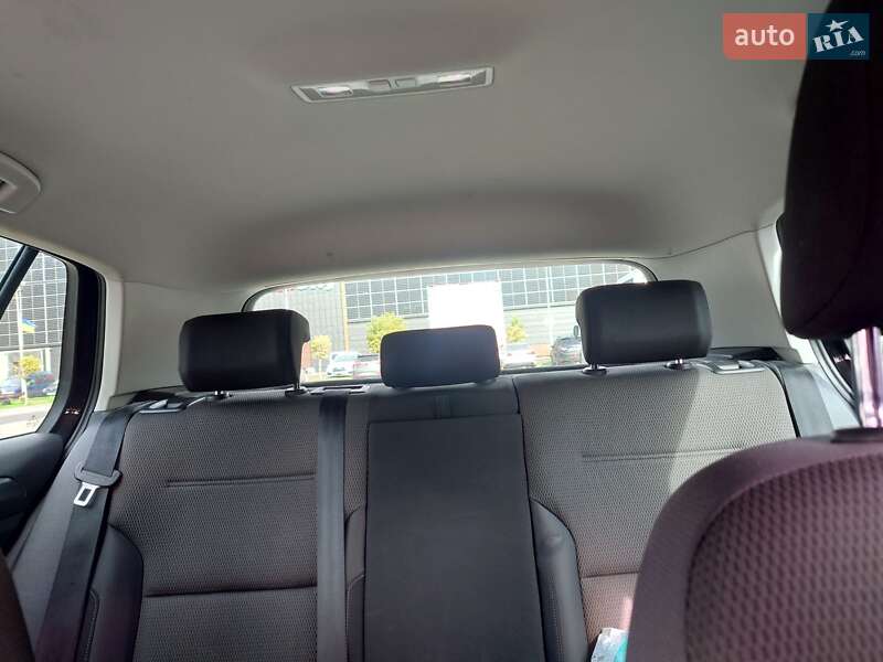 Хетчбек Volkswagen e-Golf 2017 в Луцьку