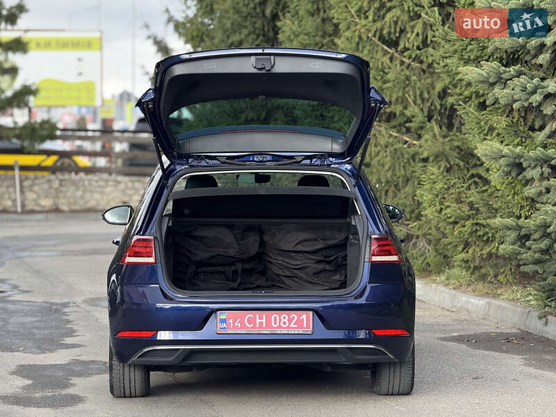 Хэтчбек Volkswagen e-Golf 2018 в Тернополе фото 17 Хэтчбек Volkswagen e-Golf 2018 в Тернополе
