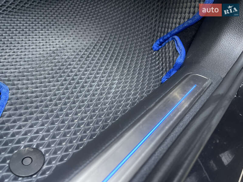 Хэтчбек Volkswagen e-Golf 2019 в Одессе