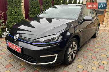 Хэтчбек Volkswagen e-Golf 2016 в Львове Хэтчбек Volkswagen e-Golf 2016 в Львове