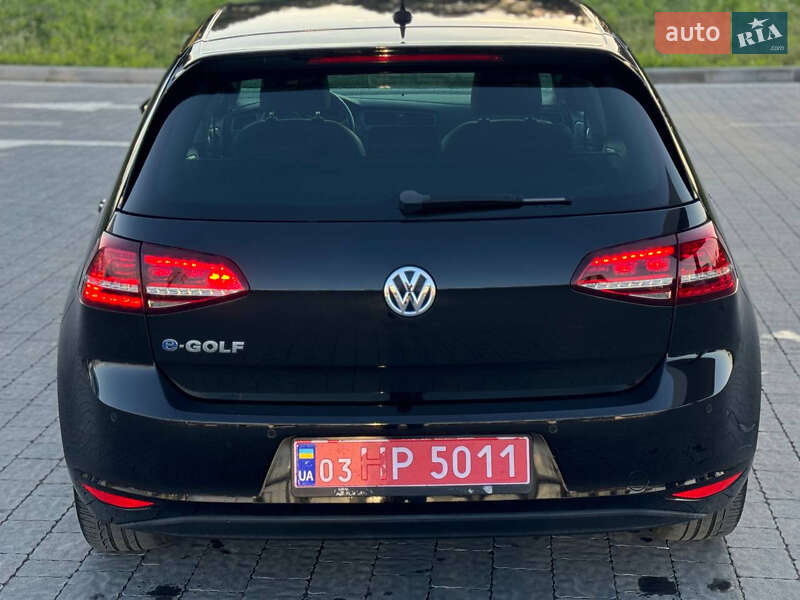 Хэтчбек Volkswagen e-Golf 2016 в Львове