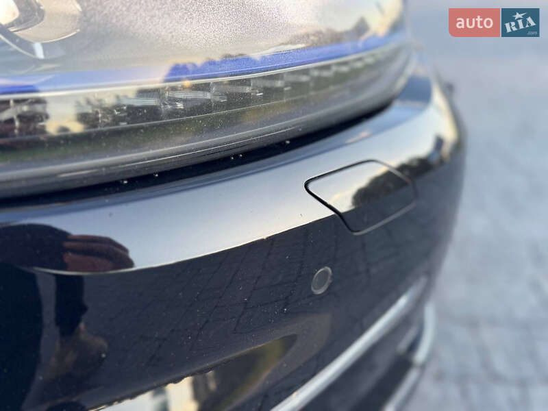 Хэтчбек Volkswagen e-Golf 2016 в Львове