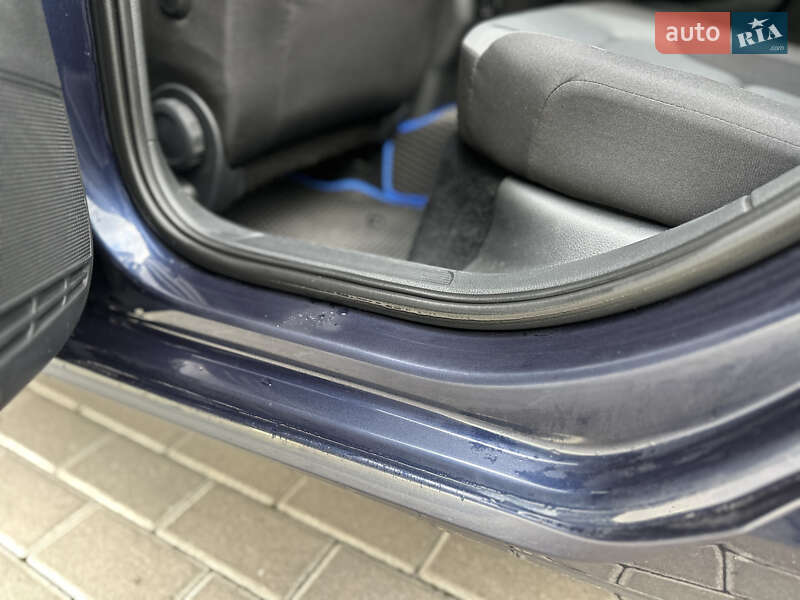 Хетчбек Volkswagen e-Golf 2015 в Рівному