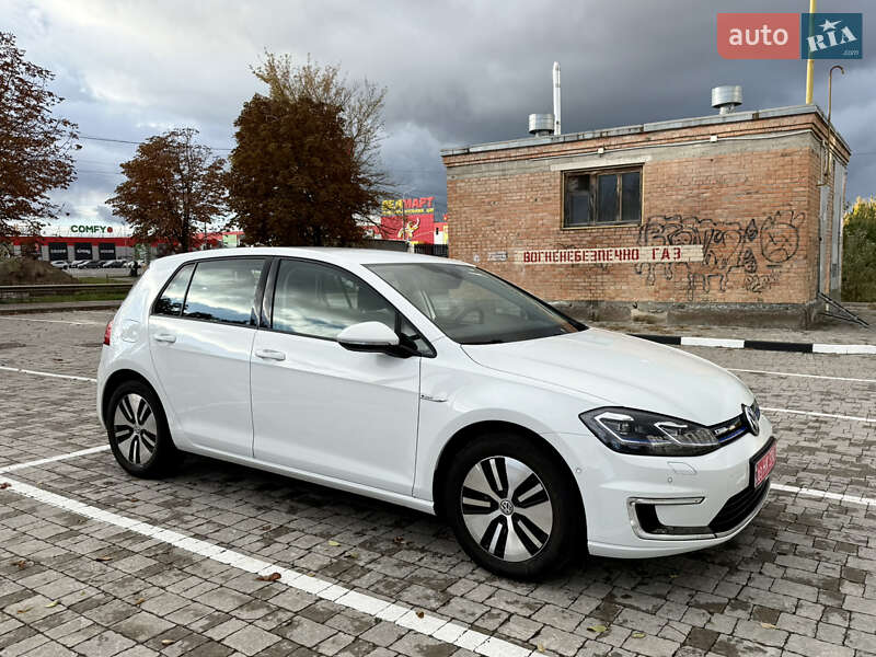 Хетчбек Volkswagen e-Golf 2018 в Рівному