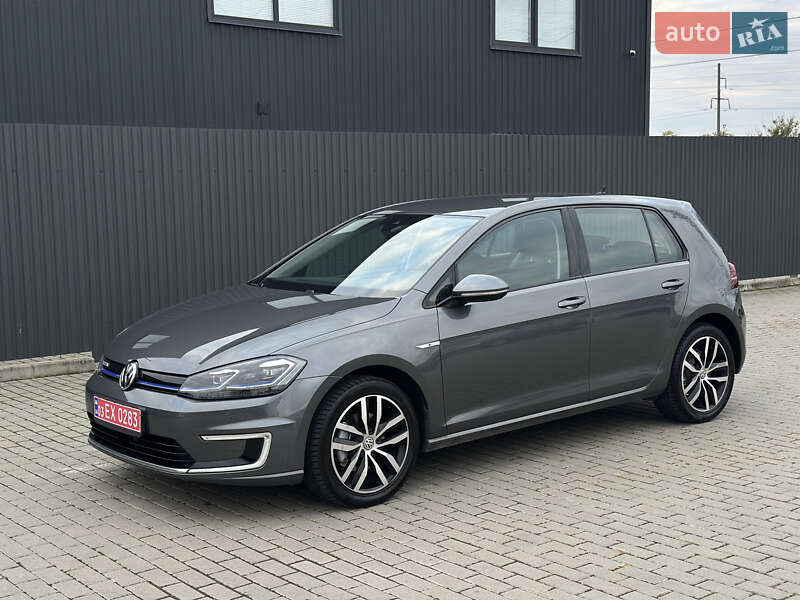 Хэтчбек Volkswagen e-Golf 2019 в Ужгороде