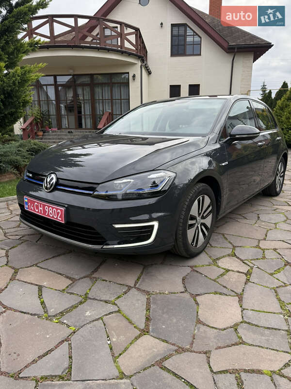 Volkswagen e-Golf 2020 Volkswagen e-Golf 2020
