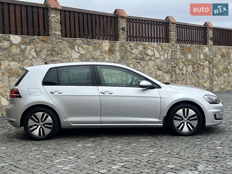 Хэтчбек Volkswagen e-Golf 2016 в Ровно фото 14 Хэтчбек Volkswagen e-Golf 2016 в Ровно