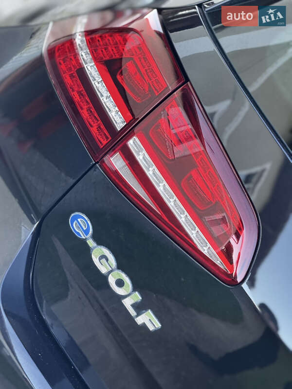 Хэтчбек Volkswagen e-Golf 2016 в Дрогобыче фото 30 Хэтчбек Volkswagen e-Golf 2016 в Дрогобыче