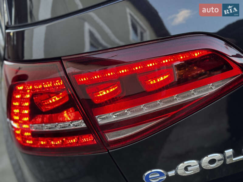 Хэтчбек Volkswagen e-Golf 2016 в Дрогобыче фото 50 Хэтчбек Volkswagen e-Golf 2016 в Дрогобыче