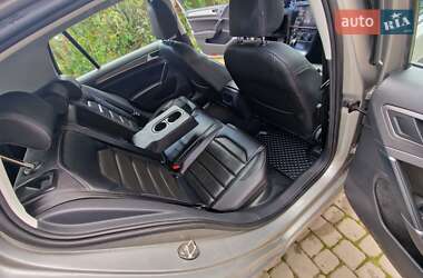 Хэтчбек Volkswagen e-Golf 2017 в 