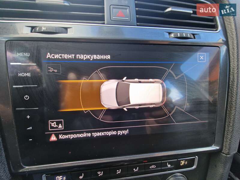 Хэтчбек Volkswagen e-Golf 2017 в Львове фото 51 Хэтчбек Volkswagen e-Golf 2017 в Львове