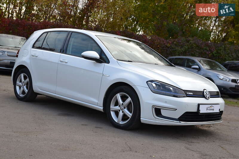 Хэтчбек Volkswagen e-Golf 2015 в Луцке фото 5 Хэтчбек Volkswagen e-Golf 2015 в Луцке