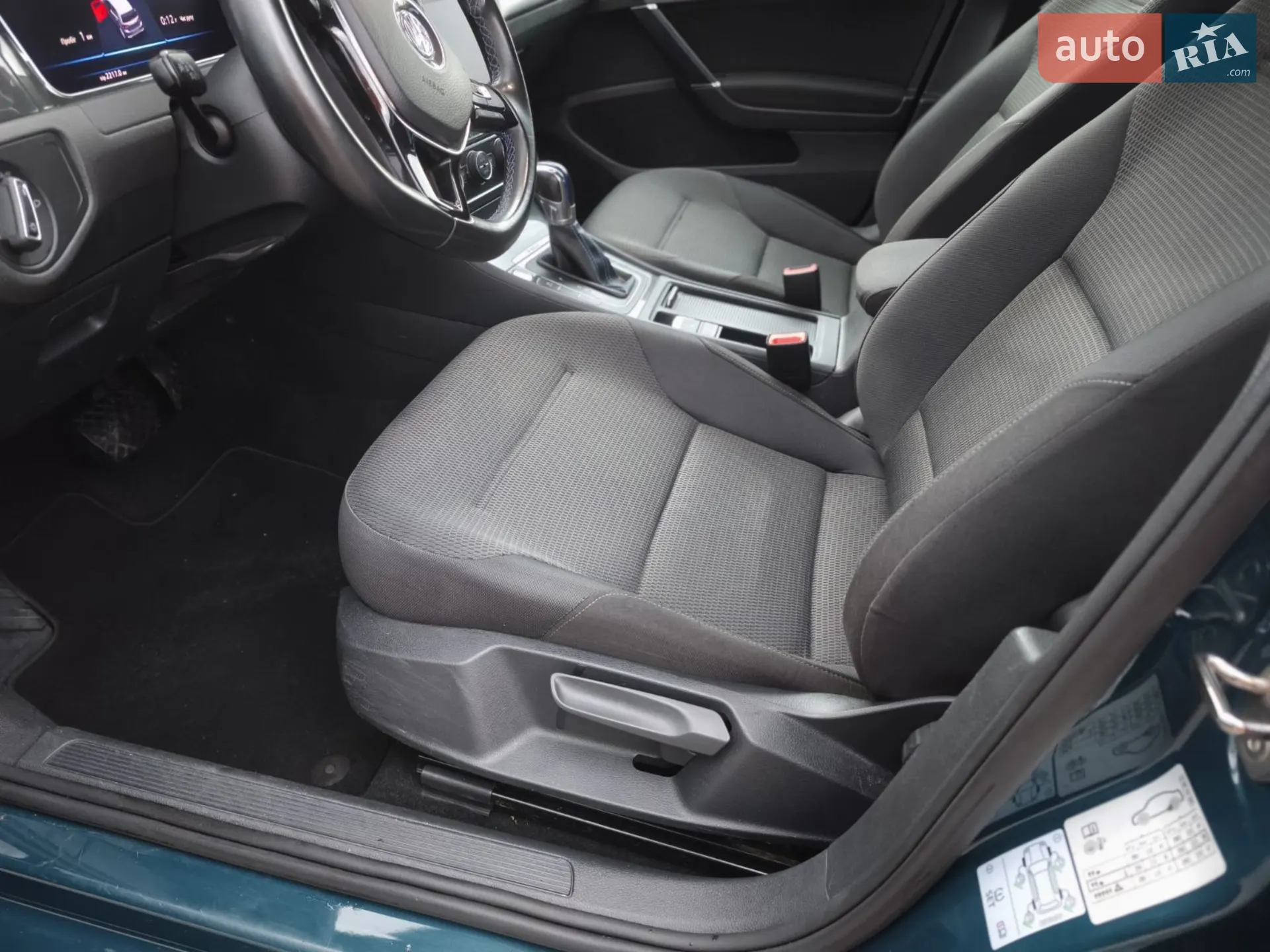 2018 Volkswagen Golf - мініатюра 35