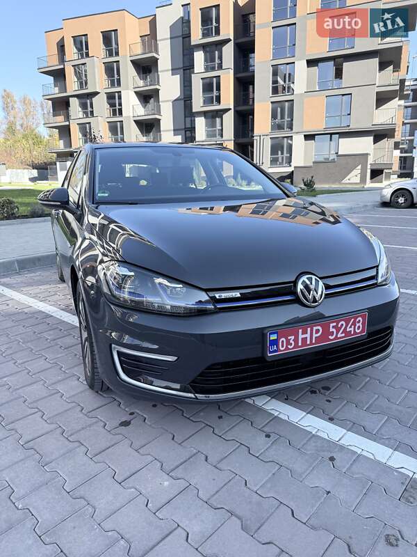 Volkswagen e-Golf 2020 Volkswagen e-Golf 2020