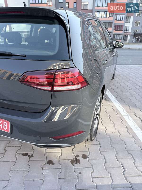 Хетчбек Volkswagen e-Golf 2020 в Тернополі