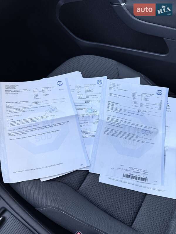 Хетчбек Volkswagen e-Golf 2020 в Тернополі