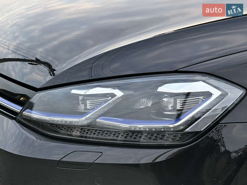 Хэтчбек Volkswagen e-Golf 2020 в Ровно