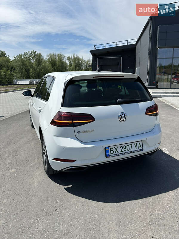 Хэтчбек Volkswagen e-Golf 2018 в Хмельницком