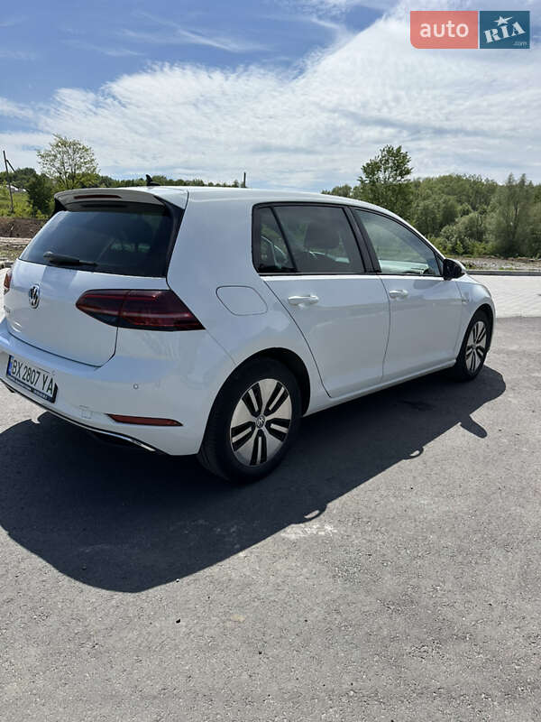 Хэтчбек Volkswagen e-Golf 2018 в Хмельницком
