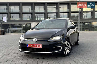 Хэтчбек Volkswagen e-Golf 2015 в 