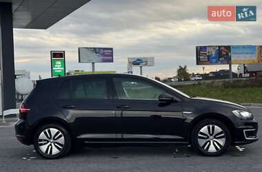 Хэтчбек Volkswagen e-Golf 2015 в 