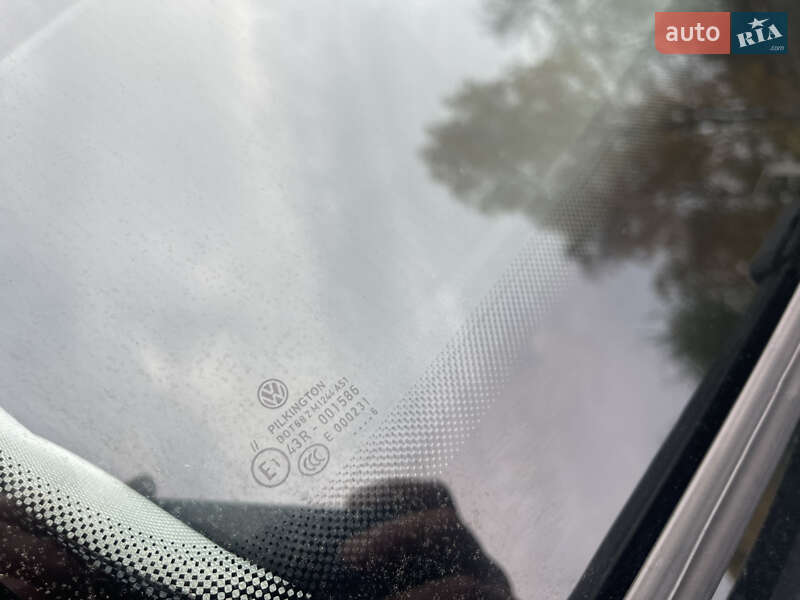 Хэтчбек Volkswagen e-Golf 2016 в Ровно