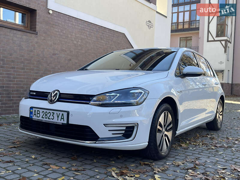 Хэтчбек Volkswagen e-Golf 2019 в Львове