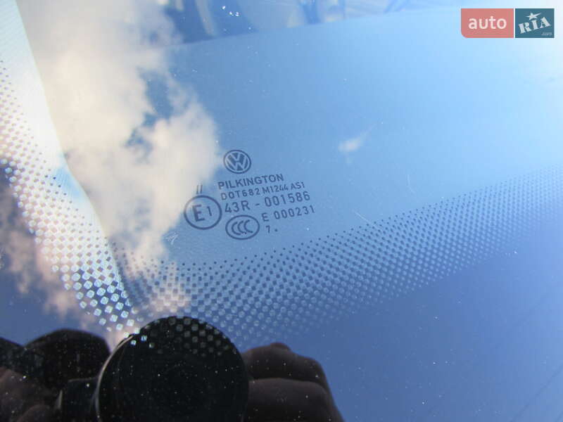 Хэтчбек Volkswagen e-Golf 2018 в Кропивницком