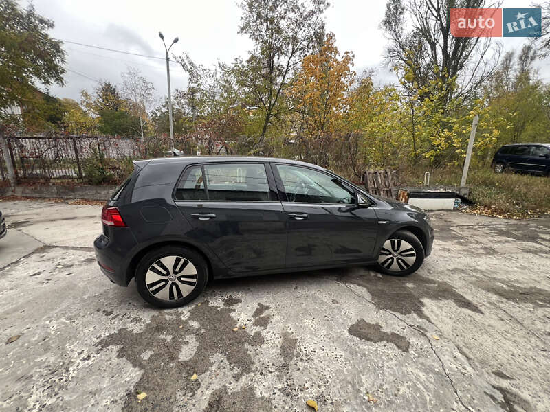 Хэтчбек Volkswagen e-Golf 2020 в Днепре