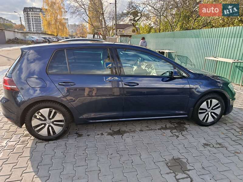 Хэтчбек Volkswagen e-Golf 2015 в Житомире фото 10 Хэтчбек Volkswagen e-Golf 2015 в Житомире