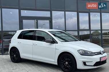 Хэтчбек Volkswagen e-Golf 2017 в 