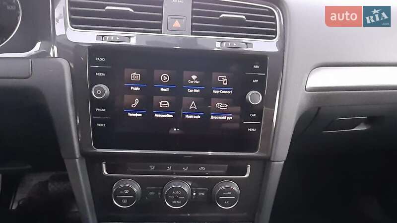 Хетчбек Volkswagen e-Golf 2020 в Львові фото 19 Хетчбек Volkswagen e-Golf 2020 в Львові