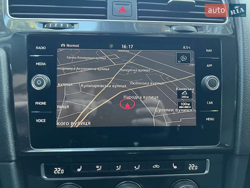 Хэтчбек Volkswagen e-Golf 2019 в Львове