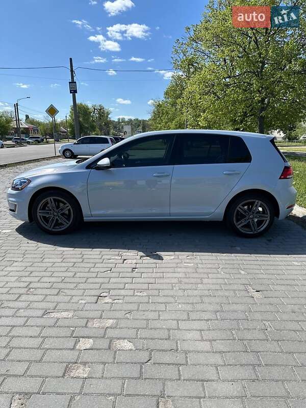 Хэтчбек Volkswagen e-Golf 2017 в Харькове