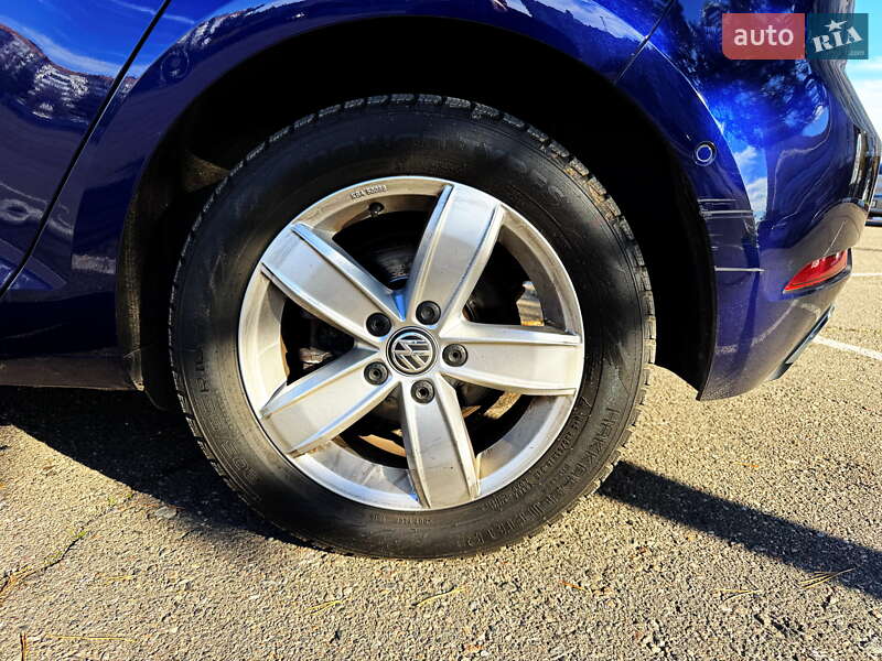 Хетчбек Volkswagen e-Golf 2018 в Миколаєві