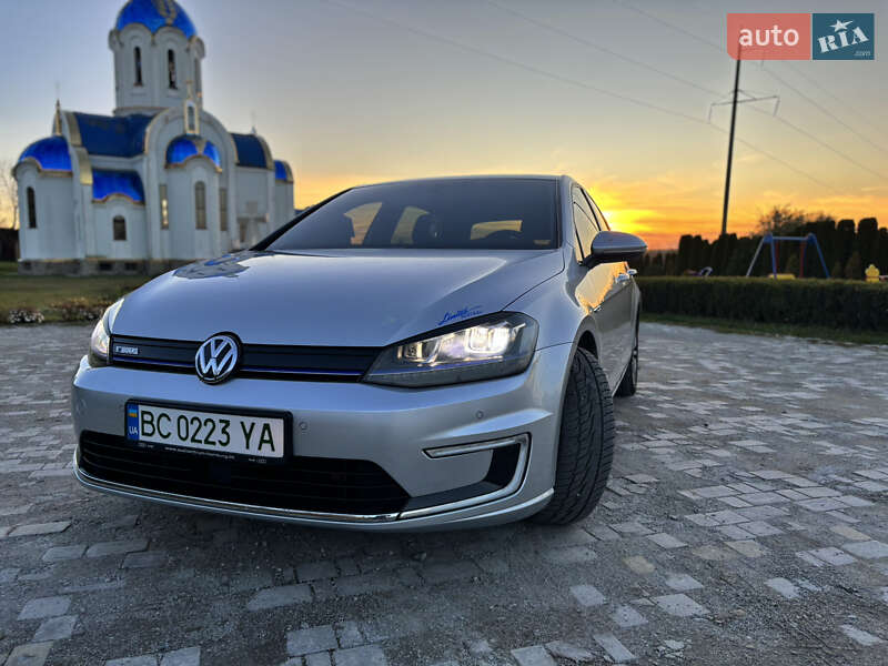 Хетчбек Volkswagen e-Golf 2014 в Тернополі