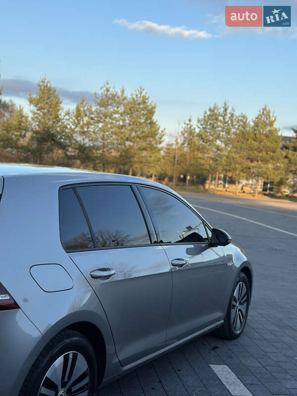 Хэтчбек Volkswagen e-Golf 2016 в Самборе фото 6 Хэтчбек Volkswagen e-Golf 2016 в Самборе
