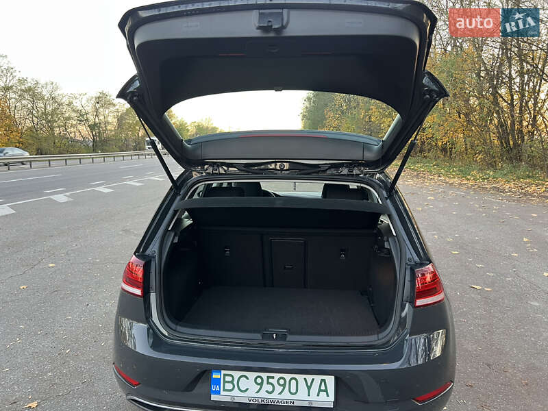Хэтчбек Volkswagen e-Golf 2020 в Бродах фото 31 Хэтчбек Volkswagen e-Golf 2020 в Бродах