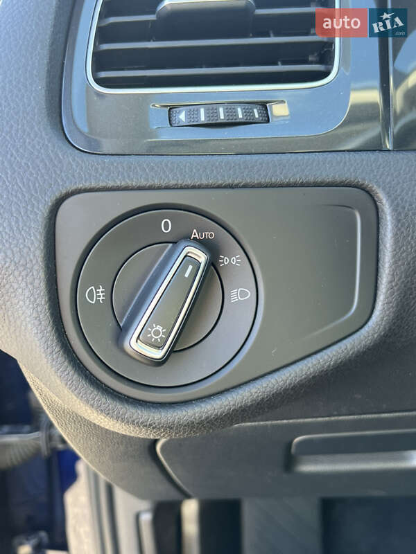 Хэтчбек Volkswagen e-Golf 2018 в Дрогобыче